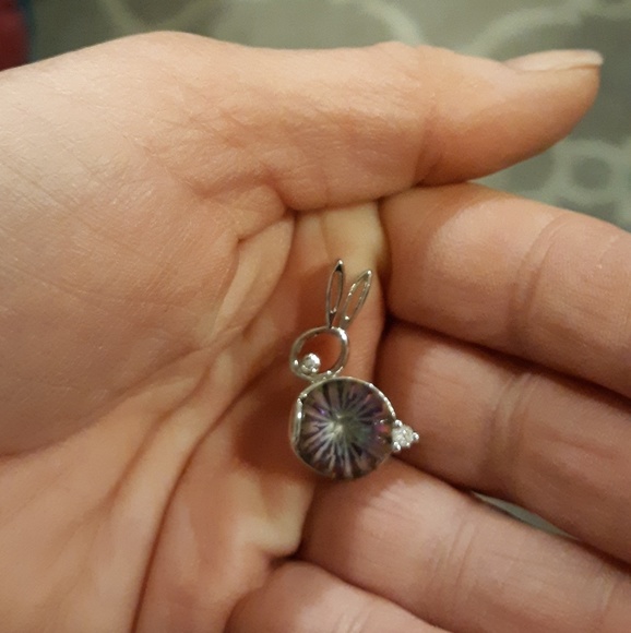 New Stunning Mystic Topaz Silver Rabbit Ears Pendant Necklace. - Picture 7 of 8